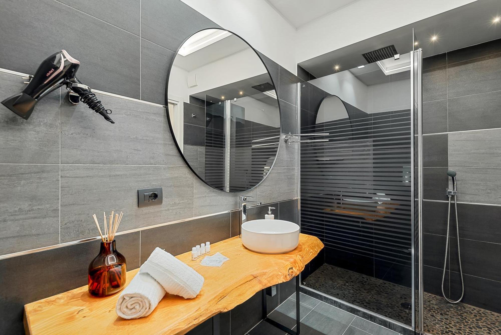 Ec Luxury Rooms Ριοματζόρε Δωμάτιο φωτογραφία